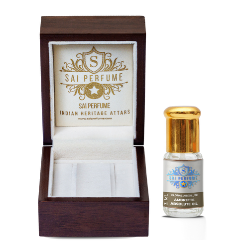 Elegant application of Sai Perfume's Ambrette Absolute Oil, highlighting its rich, nutty, and sweet musky-floral aroma that acts as a cruelty-free perfume base.